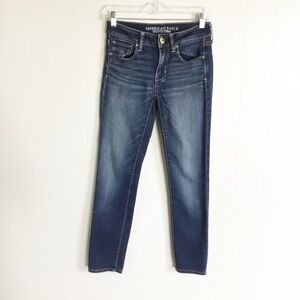 America Eagle Dark Blue Jeans Size 2 Super Stretch